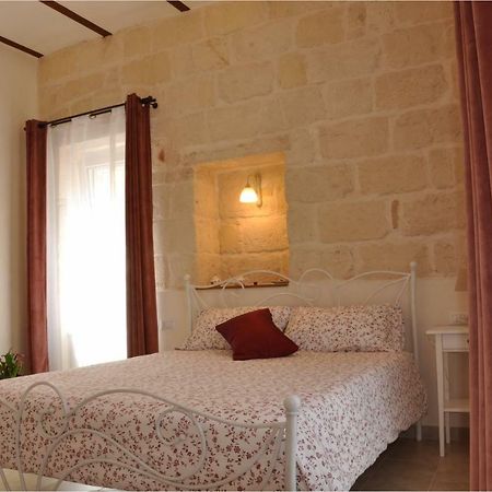 コンヴェルサーノ Bella Puglia Bed & Breakfast エクステリア 写真