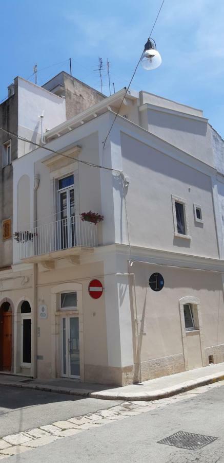 コンヴェルサーノ Bella Puglia Bed & Breakfast エクステリア 写真